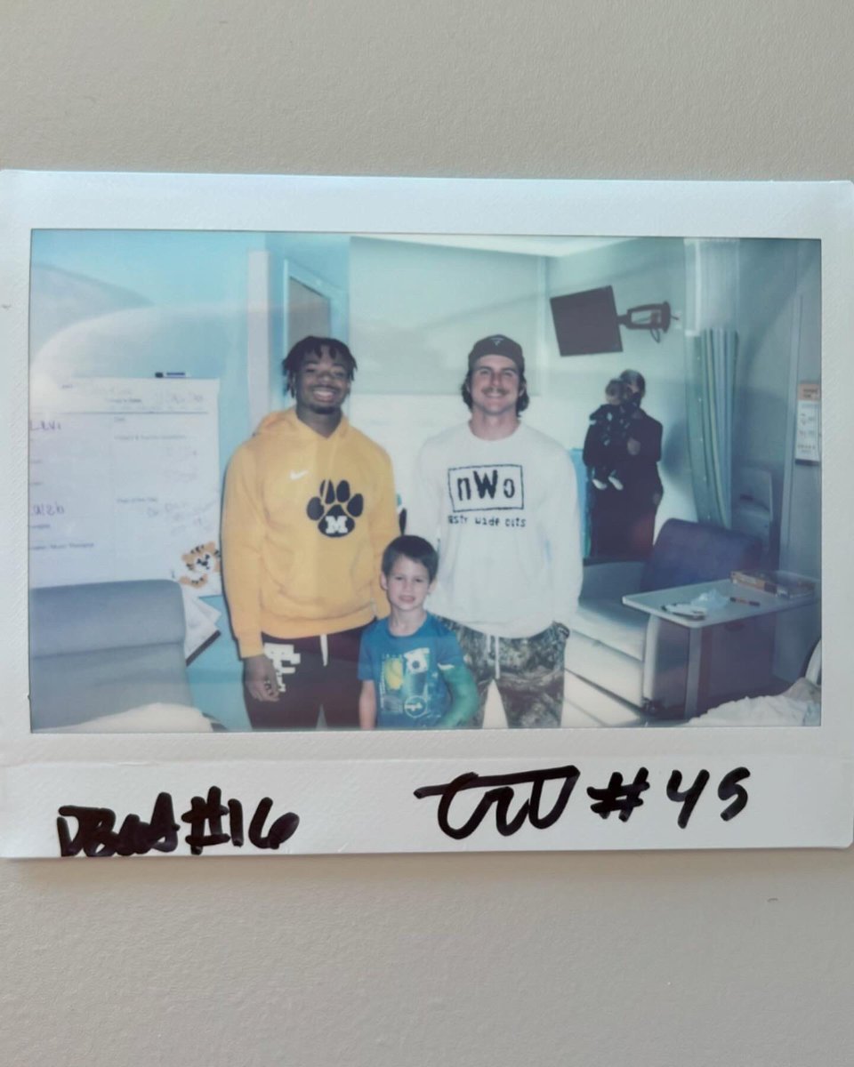 Playing 4 Hope tweet media