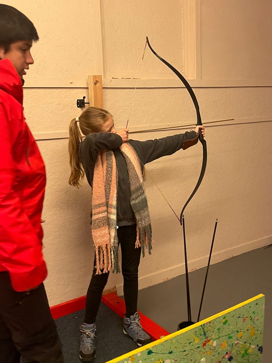 Giving Robin Hood a run for his money! #Bullseye 🎯