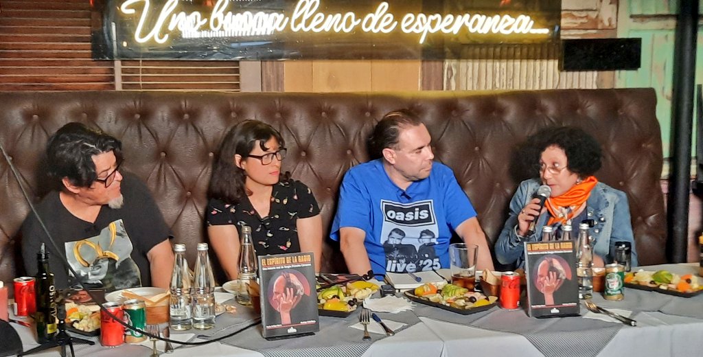 Carlos Reyes G. (@careyesg) on Twitter photo Ahora en charla sobre el libro de <a href="/PirinchoCarcamo/">Sergio “Pirincho” Carcamo</a> Espíritu de la radio, escrito por <a href="/PaolaMarrock/">Paola Zuñiga Marro</a> y <a href="/rodcabrillanag/">Rodrigo Cabrillana G.</a> Participan: <a href="/joevasconcellos/">Joe Vasconcellos</a> #vanessalaverde #patidiaz y #jrmagaña en #fuentelastarria
<a href="/stgoandereditor/">Santiago-Ander</a> Ahora en charla sobre el libro de <a href="/PirinchoCarcamo/">Sergio “Pirincho” Carcamo</a> Espíritu de la radio, escrito por <a href="/PaolaMarrock/">Paola Zuñiga Marro</a> y <a href="/rodcabrillanag/">Rodrigo Cabrillana G.</a> Participan: <a href="/joevasconcellos/">Joe Vasconcellos</a> #vanessalaverde #patidiaz y #jrmagaña en #fuentelastarria
<a href="/stgoandereditor/">Santiago-Ander</a>