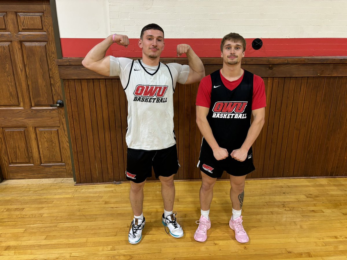 OWUHoops's tweet photo. Contender award winners in the weight room, given by @CoachAGlass:

September: Ryan Smudz, Isaac Ward
October: Jessee Battle, Anthony Mordini https://t.co/ycQImzZhEW