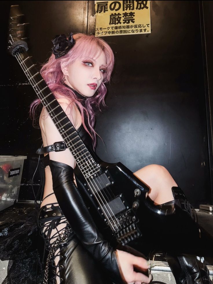 oatmeals125's tweet photo. #promotwt Hiya! I'm soxx!! 
  
    -I'm silly!
        -Looking for mutuals!!🗣️
           -I love vkei.🗣️
              -I'm slow don't mind me.🦴
                  -I'm a big Jiluka fan.🤩
{#vkei #visualkei #hichat #skibidi #Ilovevkei #silly #dumb #intro #moothunt} https://t.co/MH4ZpoOJ20
