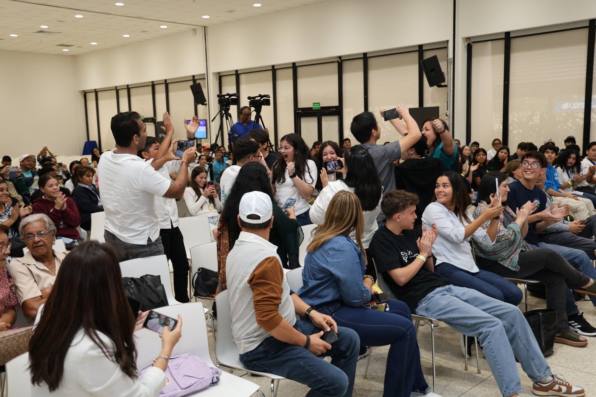 Jóvenes de todo Panamá se inspiraron con Nancy Conrad de <a href="/NASA/">NASA</a> y participaron en talleres, hackatones y charlas para transformar el futuro. 💥#InnovaNation2024 🌍💡