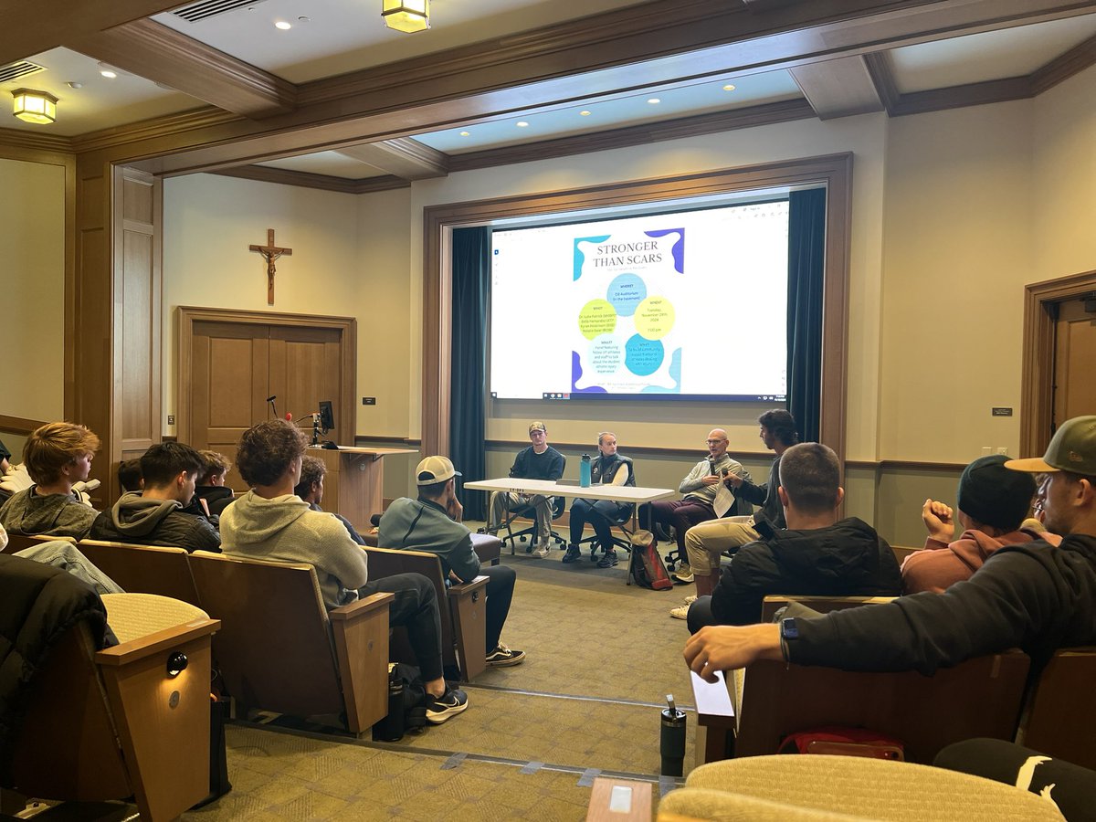 PilotsLead's tweet photo. The UP SAAC Wellness Committee held a panel discussion on injuries &amp; mental health this week! It was a great night with amazing team engagement on an important topic. #WeArePortland⚓️
#MentalHealthMatters💚 https://t.co/bb7p68ST4l