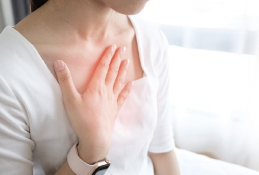 OncologyTimes's tweet image. A new multi-center, diagnostic trial included patients with locally advanced esophageal squamous cell carcinoma (ESCC) who were treated with neoadjuvant chemoradiation and esophagectomy. Read more on how active surveillance can be used for #ESCC patients. ow.ly/cZmp50Ubizy