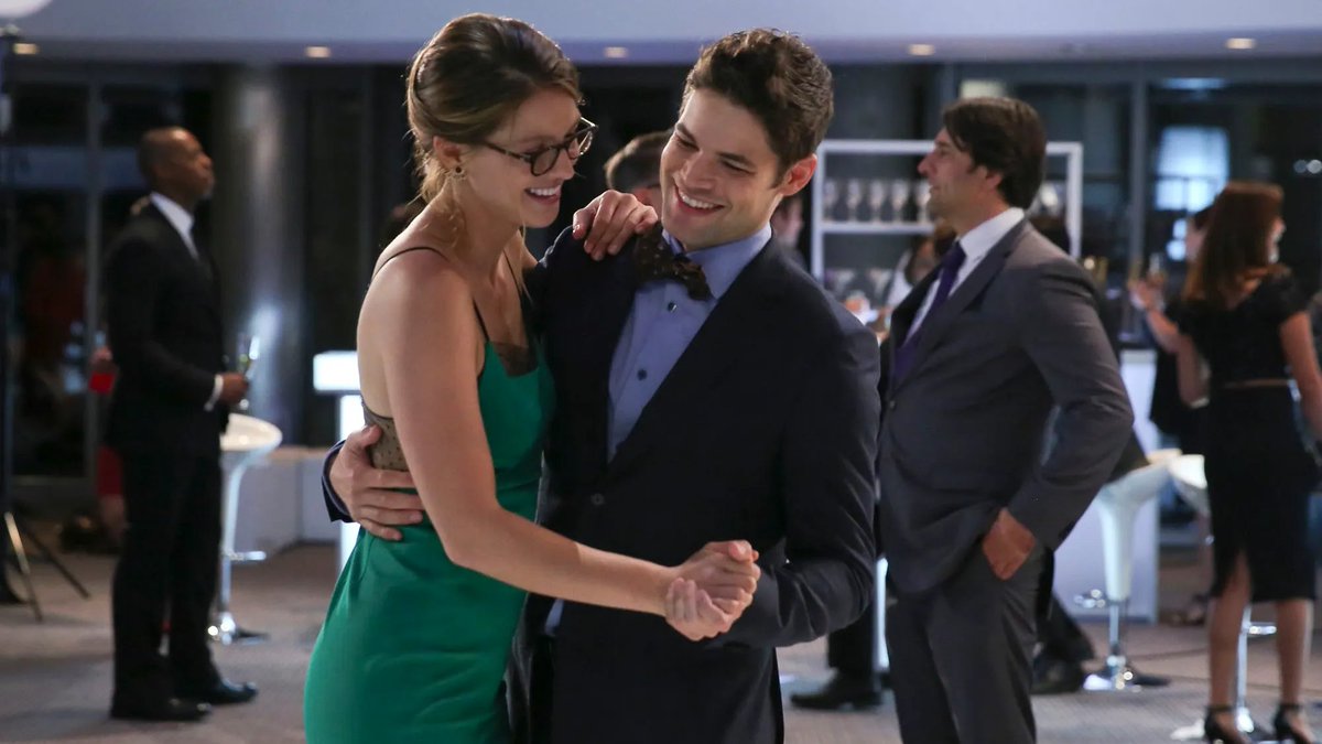 JuanC_Rdgz's tweet photo. 📺 Happy Birthday Jeremy Jordan 🎂📺
#JeremyJordan #Supergilr #TheFlash #WinslowSchottJr #Winn #Toyman #ComputerLad #HappyBirthdayJeremyJordan https://t.co/vVx4wxipdz