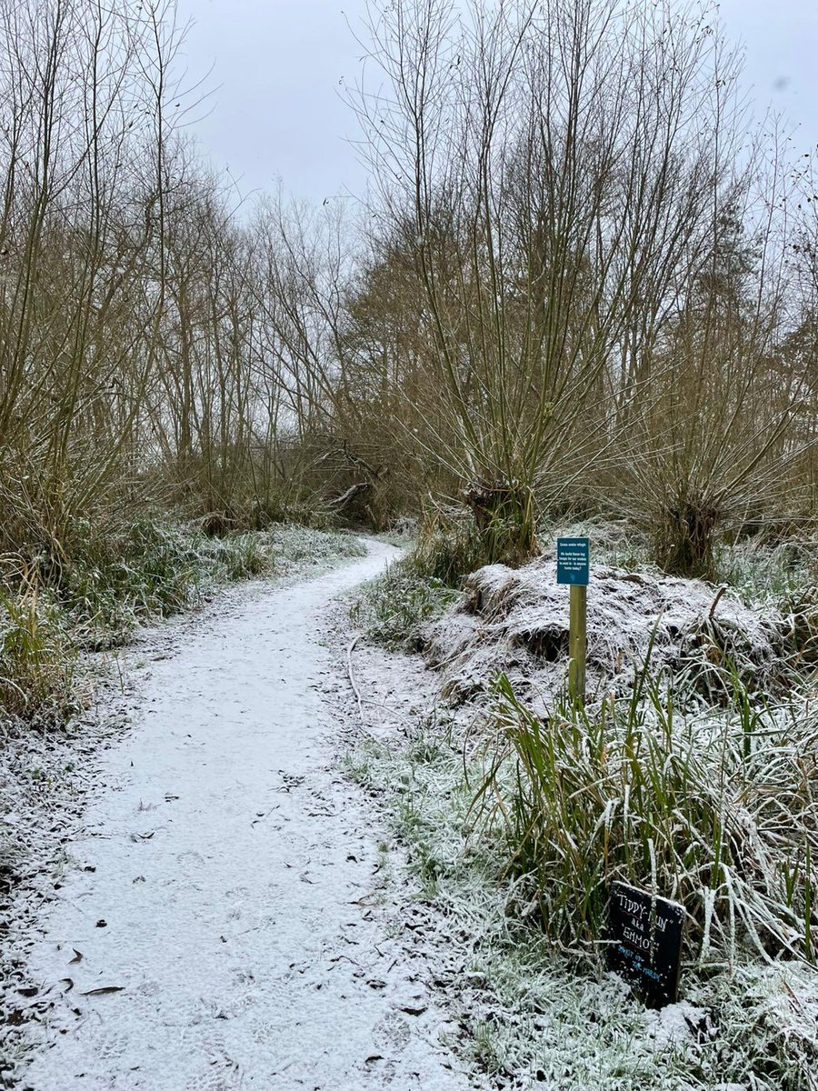 Mboyd7Boyd's tweet photo. Had a school group at work @tophilllow today……extreme pond dipping….well lots to talk about at least! https://t.co/Fb5CZFUi4w
