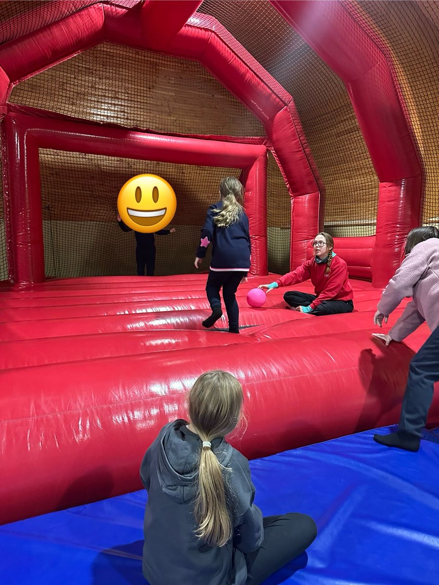 Captain's Close tweet media