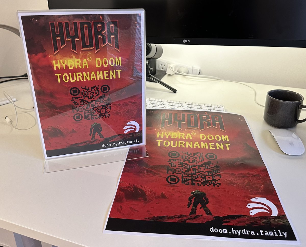 selfdrivenMark's tweet image. Getting ready for @AusCryptoCon and the community run @IntersectMBO booth!