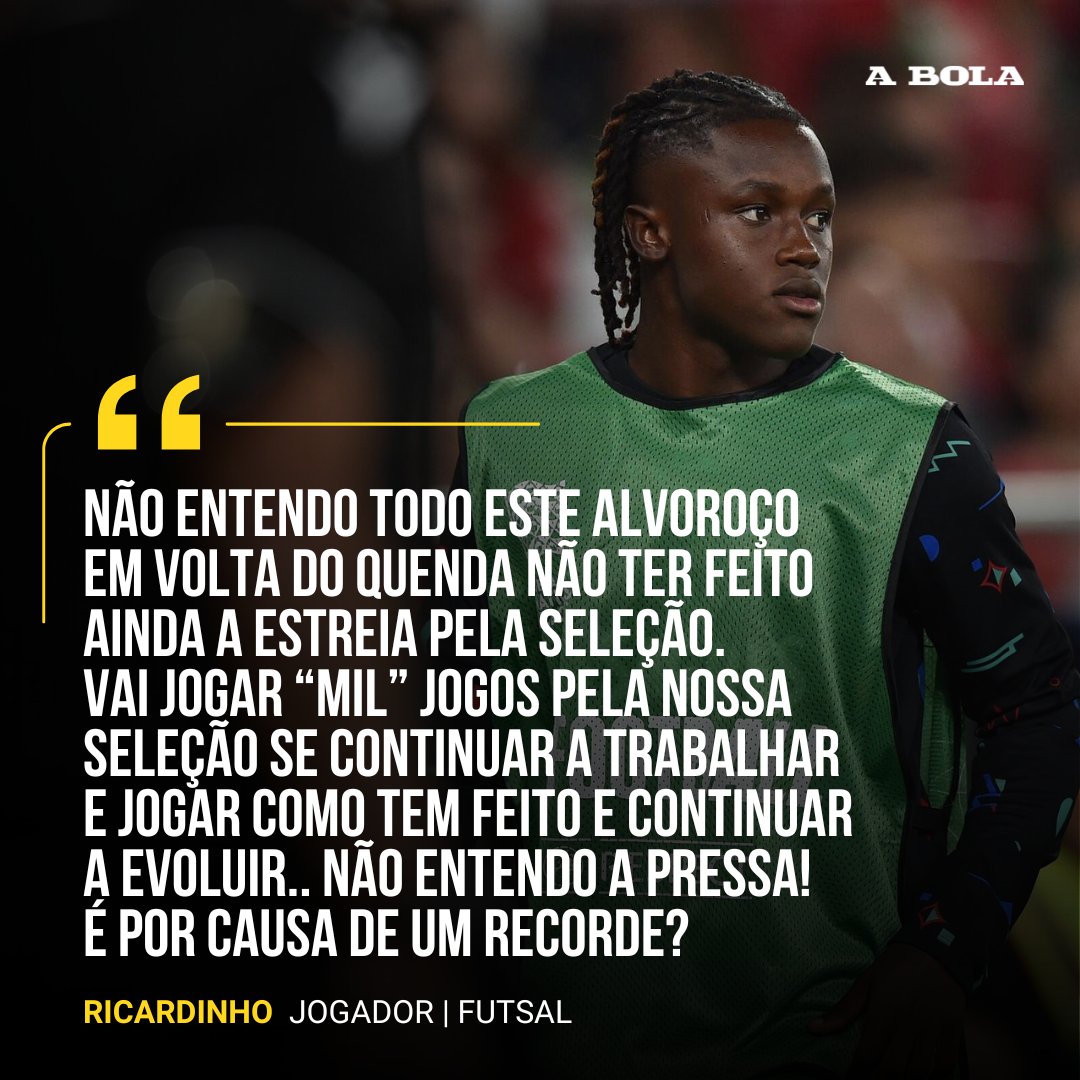 abolapt's tweet photo. Ricardinho, jogador de futsal, não deixou passar despercebida a não utilização de Geovany Quenda no jogo contra a Croácia, por parte de Roberto Martínez.

#portugal https://t.co/yhV0bZ6azU