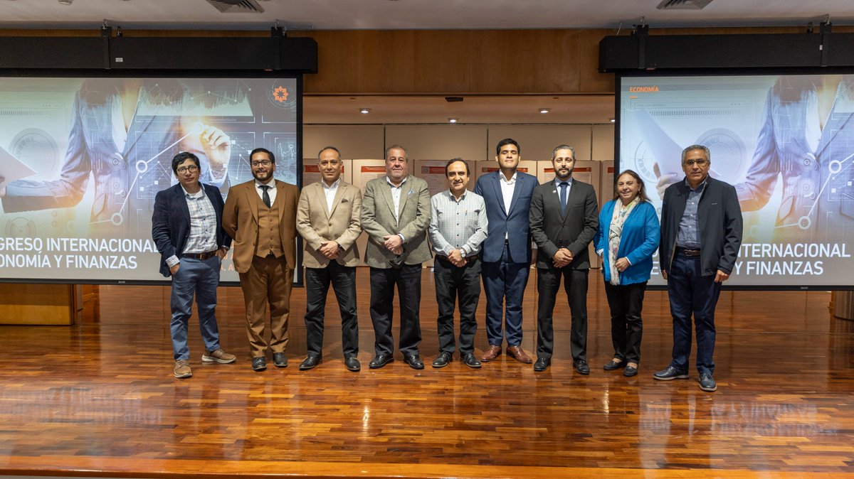udelima's tweet photo. #ULEventos ¡Aprendizaje internacional! 🌎 Expositores de diversos países, docentes y alumnos Ulima con los trabajos más destacados participaron en el II Congreso Internacional de Economía y Finanzas. 📊