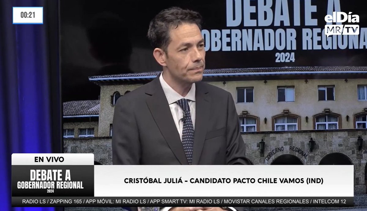 MiRadiols's tweet photo. Debate Gobernador Regional: "Vamos a exigirle al proyecto Dominga que la principal mano de obra sea de la comuna de La higuera y que no se convierta en zona de sacrificio", señaló Cristóbal Juliá. https://t.co/QiBSf6afBv