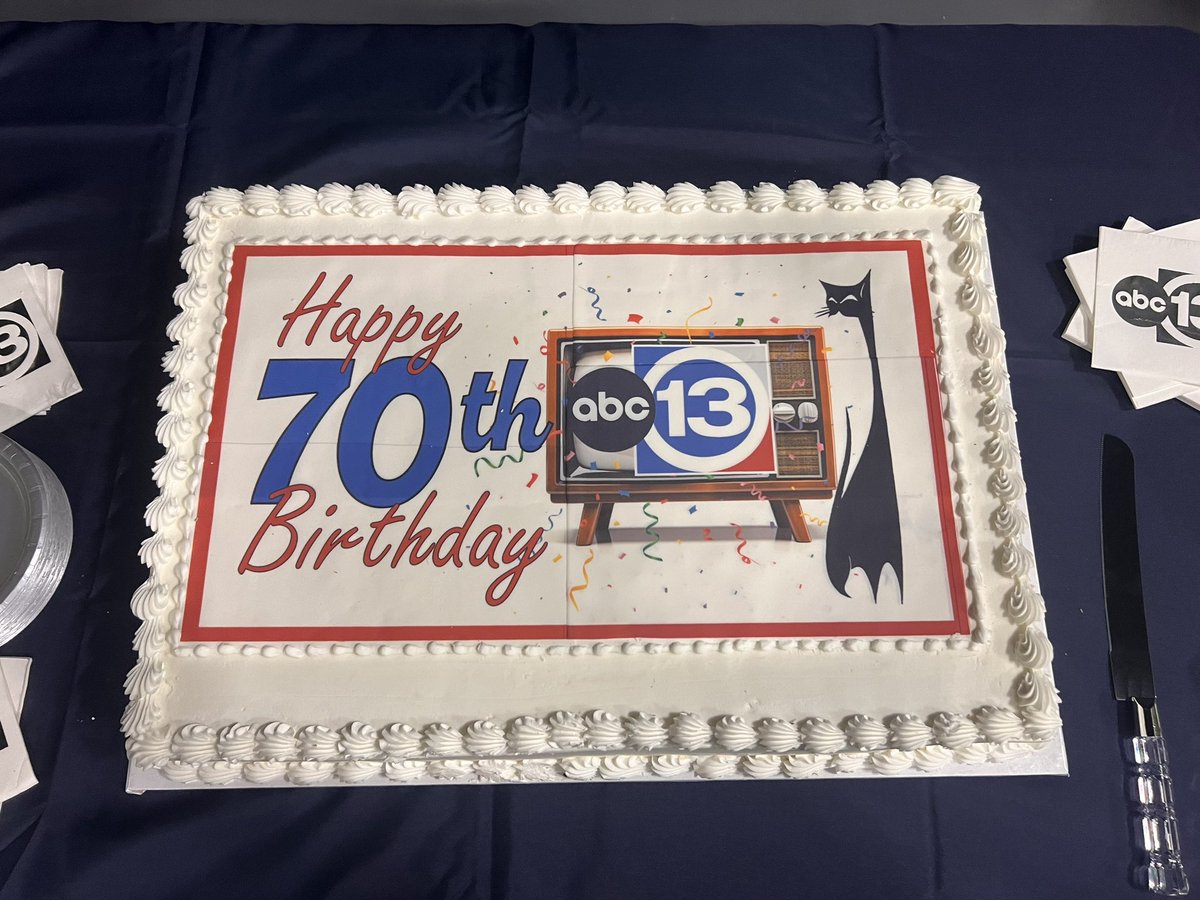 PriscillaRiojas's tweet photo. Happy 70 years KTRK! @abc13houston signed on for the first time November 20, 1954. I grew up watching this station and I’m so grateful that I’ve got to be a tiny part of the legacy. 📺🎥🥂 #abc13houston https://t.co/OAYLMDrcgO