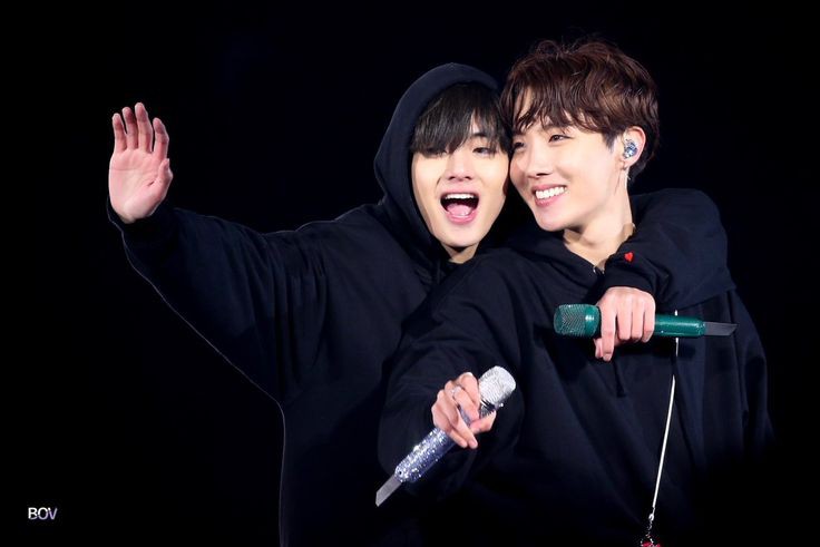 btsinfinity7_'s tweet photo. @CoreArinw me&amp;you https://t.co/IisV19OqWO
