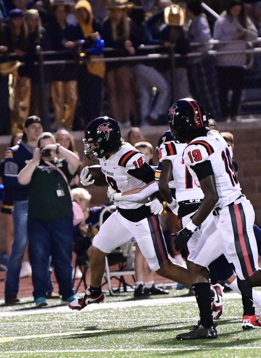 Kendrick Mayhue 2026 ATH (@kendrickmayhue_) on Twitter photo Updated Junior Season! Some clips weren’t being shown.
TE/H
6’3 215
<a href="/CoachLaca/">Cheyne Lacanaria</a> <a href="/coachtspence/">Ty Spencer</a> <a href="/EastKentwoodFB/">East Kentwood FB</a>
hudl.com/v/2Qh1cs Updated Junior Season! Some clips weren’t being shown.
TE/H
6’3 215
<a href="/CoachLaca/">Cheyne Lacanaria</a> <a href="/coachtspence/">Ty Spencer</a> <a href="/EastKentwoodFB/">East Kentwood FB</a>
hudl.com/v/2Qh1cs