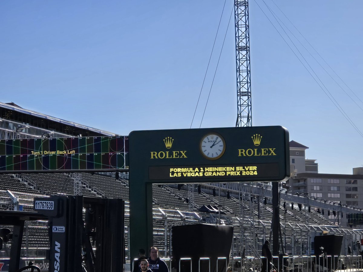 Thank you <a href="/F1LasVegas/">F1 Las Vegas</a>  and <a href="/ClarkCountySch/">CCSD</a> for inviting is to the F1 Community Engagement STEM day. Meeting <a href="/LewisHamilton/">Lewis Hamilton</a> was a huge bonus.  <a href="/MissKTMariee/">Katie Marie</a>