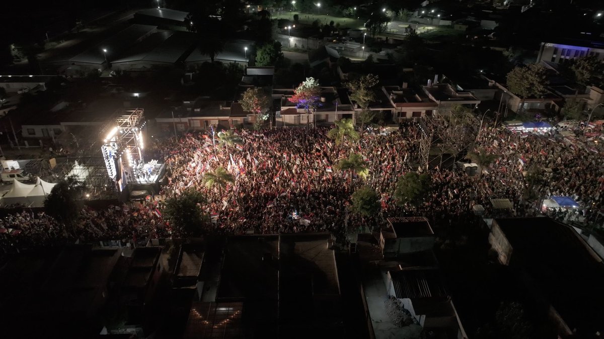 Yamandú Orsi presidente 🗳️
SABREMOS CUMPLIR🇺🇾