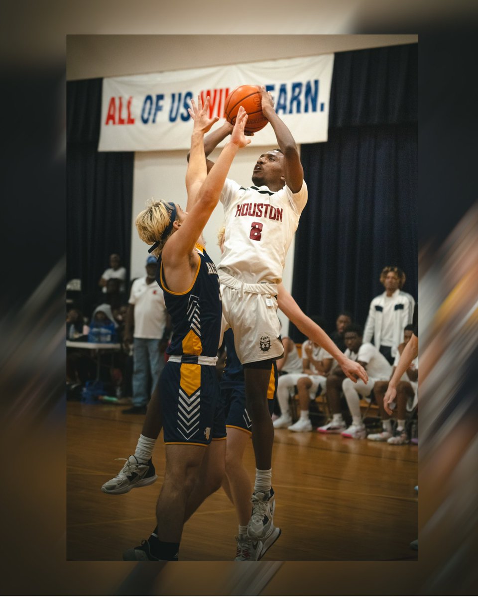 VaughnVisuals tweet media