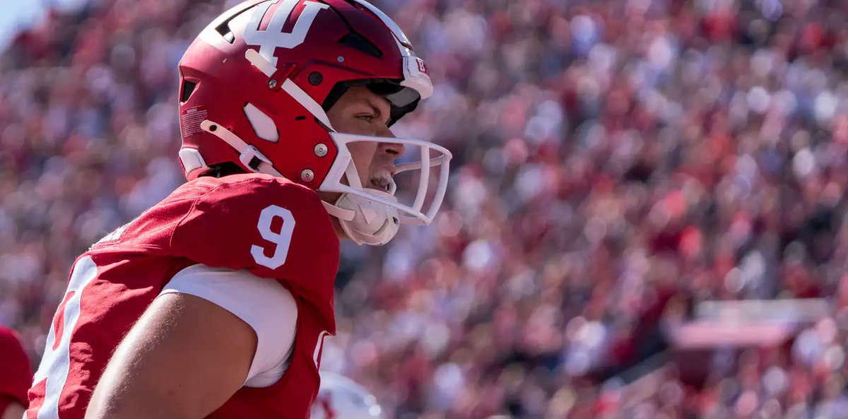 michaelniziolek's tweet image. "The Long Shot"
Part 1: Curt Cignetti handed Kurtis Rourke keys to IU's offense. They made college football history.
heraldtimesonline.com/story/sports/c…
Part 2: Kurtis Rourke & his unconventional path to greatness.
heraldtimesonline.com/story/sports/c…