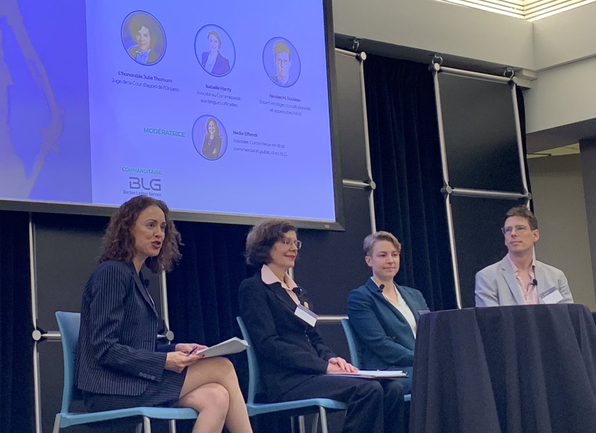 gmarchildon's tweet image. On parle de #droits @ClubCanadienTO au cocktail-conférence « L’accès aux services en français : Égalité linguistique devant la Loi, Défis et Solutions », permettant aux étudiant.e.s du @collegeboreal qui m’accompagnent d’approfondir leur connaissances du système et leurs droits.