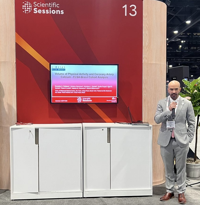 Ronaldo Correa Fabiano (@ronaldo_cff) on Twitter photo #AHA24
Prior studies: ⬆️vol. physical act (PA) linked ⬆️CAC in suggesting early atherosclerosis
Our findings:
⬆️Vol. PA was 🚫 linked w/ ⬆️CAC in asympt w/o CVD ELSA-Brasil cohort
Longitudinal athlete-level data is lacking
Thx my mentor <a href="/MBittencourtMD/">Marcio S Bittencourt</a> and all ELSA-Brasil #AHA24
Prior studies: ⬆️vol. physical act (PA) linked ⬆️CAC in suggesting early atherosclerosis
Our findings:
⬆️Vol. PA was 🚫 linked w/ ⬆️CAC in asympt w/o CVD ELSA-Brasil cohort
Longitudinal athlete-level data is lacking
Thx my mentor <a href="/MBittencourtMD/">Marcio S Bittencourt</a> and all ELSA-Brasil