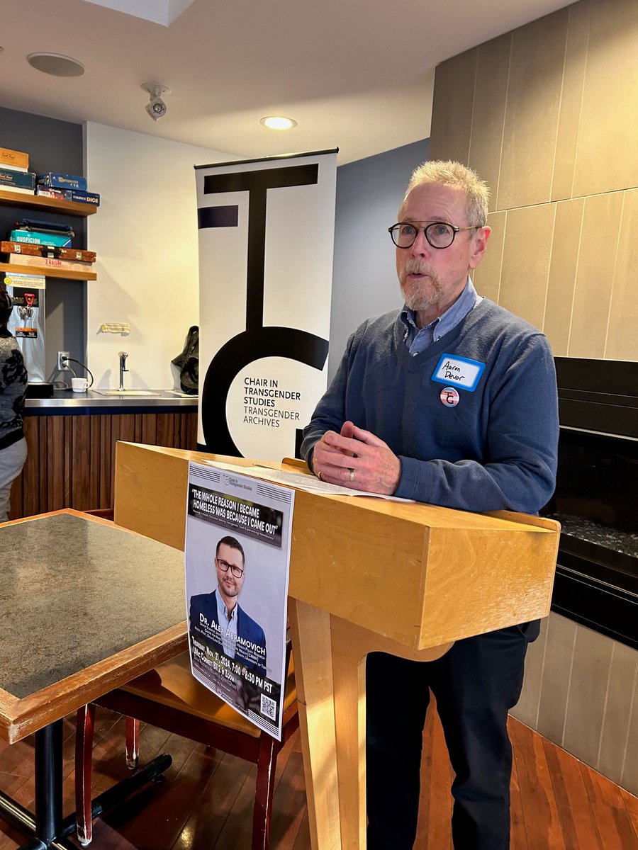 🕯️ TRANSGENDER DAY OF REMEMBRANCE 🕯️
November 20, 2024

Thank you to everyone who attended today's afternoon event with us and <a href="/IAlexAbramovich/">Alex Abramovich</a>.  

There is still the vigil tonight hosted by TeVine (online and in person): uvic.ca/research/trans…

#uvic #tdor #yyj #trans