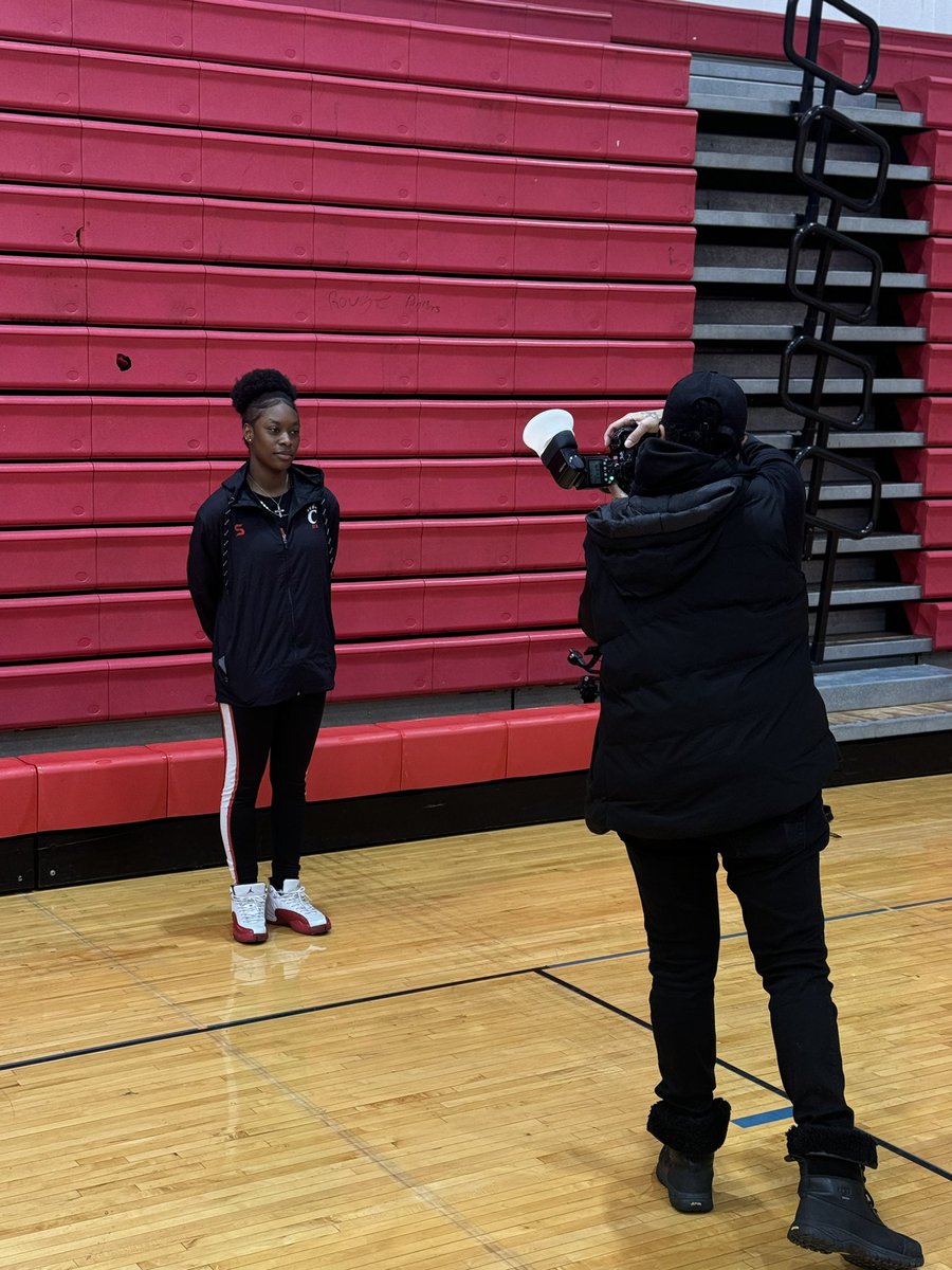 DLAGirlsBBall's tweet photo. It's the Charter School Conference Media Day 

Interview with @MittenRecruit on the way https://t.co/5LsiBGROzg