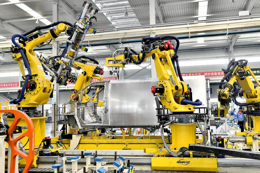 PDChina's tweet photo. China surpassed Germany to claim third place in global industrial #robot density rankings in 2023 with 470 units per 10,000 employees, more than doubled that of 2019 when China joined the global top 10, a report by the International Federation of Robotics showed Wednesday. https://t.co/PMzEhxe0m7