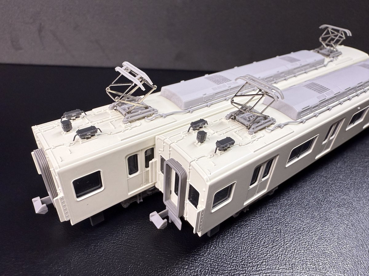 泉北高速鉄道5000系の組立サンプルです。 幌同士が干渉するので量産品