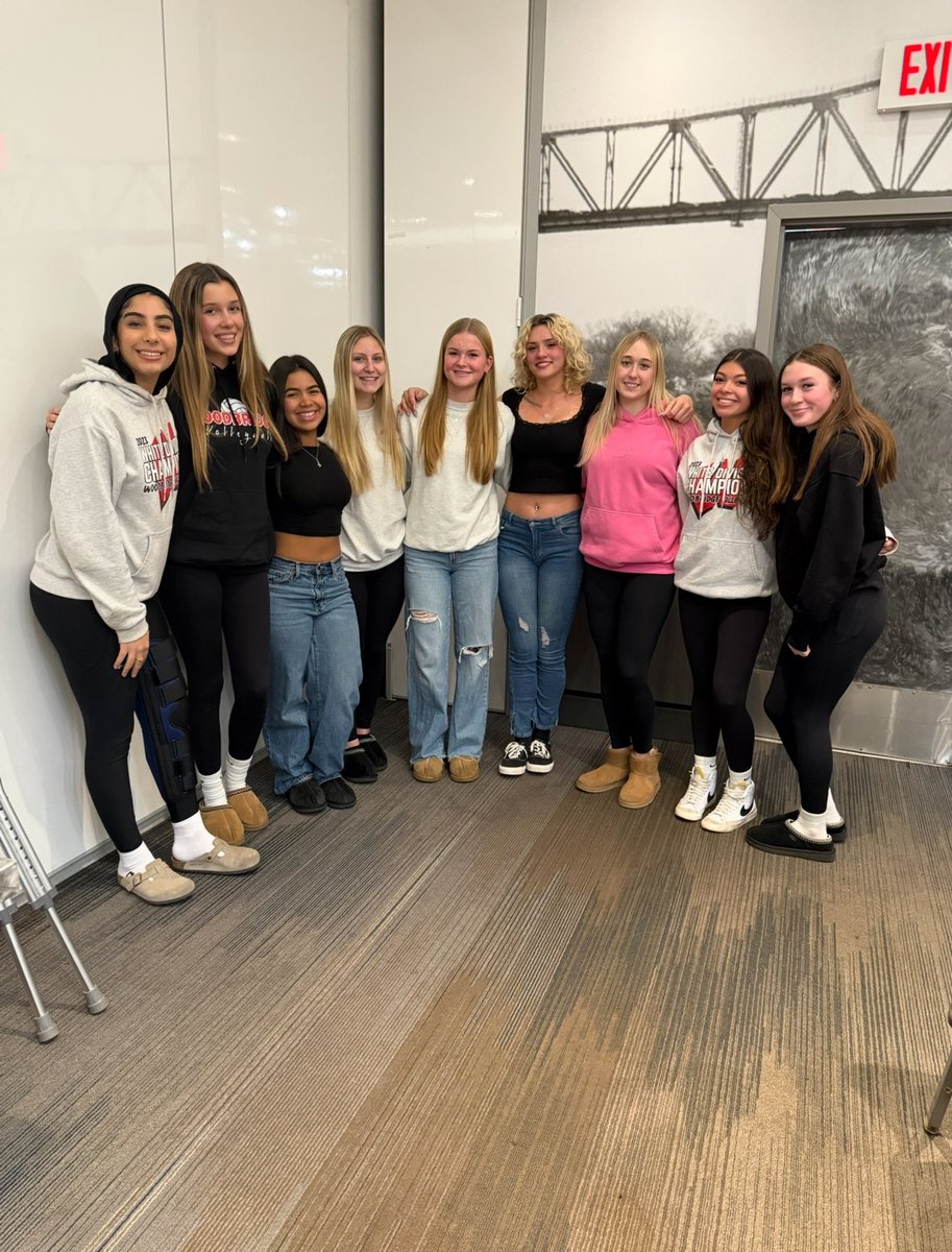 WHS Barrons Volleyball tweet media