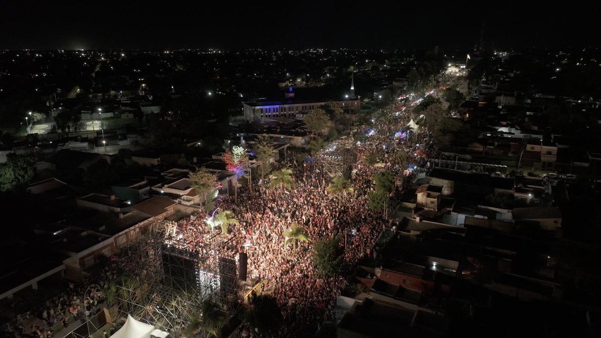 Uruguay necesita nuevos horizontes. Estamos entre el presente y el futuro. Debemos construir un puente que los una. El domingo votemos para cruzarlo sin que nadie quede atrás.