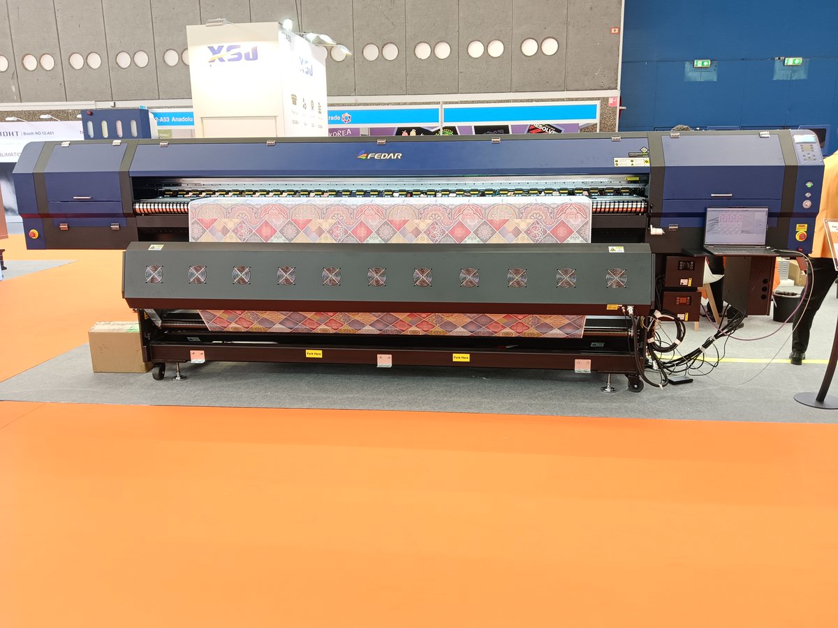 brick_zhang's tweet image. 1.9m 8H 𝗙𝗘𝗗𝗔𝗥 𝗙𝗗𝟲𝟭𝟵𝟴𝗘-𝗔:370 ㎡/h
3.2m 8H 𝗙𝗘𝗗𝗔𝗥 𝗙𝗗𝟱𝟯𝟮𝟴𝗘: 420 ㎡/h
1.9m 15H 𝗙𝗘𝗗𝗔𝗥 𝗙𝗗𝟲𝟭𝟵𝟭𝟱𝗘-𝗔: 610㎡/h 
1.9m 16H 𝗙𝗘𝗗𝗔𝗥 𝗙𝗗𝟲𝟭𝟵𝟭𝟲𝗘: 670 ㎡/h
𝗪𝗲𝗯: tex-printer.com
𝗪𝗵𝗮𝘁𝘀𝗔𝗽𝗽: wa.me/8613903864274
#TextilePrinter