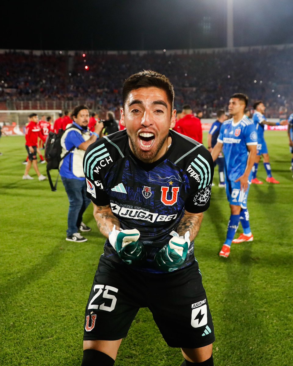 udechile's tweet photo. GRÍTALO SI ERES CAMPEÓN 🔵🔴🏆 https://t.co/ENYXaWfanw