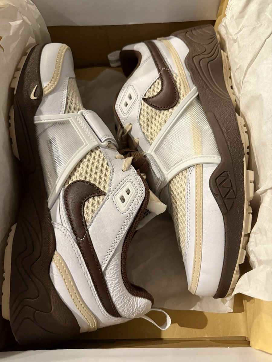 SNKRS LET ME BE GREAT tweet media