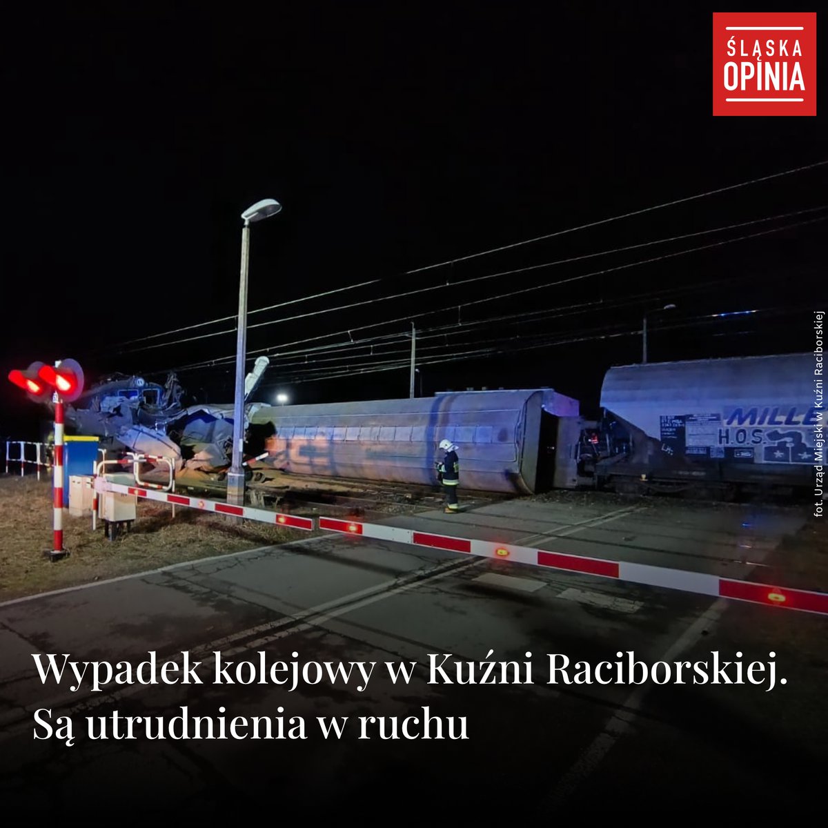 W nocy w Kuźni Raciborskiej doszło do wykolejenia pociągu towarowego relacji Baborów-Wrocław Brochów oraz zderzenia z pociągiem towarowym relacji Gdańsk-Chałupki. Jeden z maszynistów trafił do szpitala.
slaskaopinia.pl/2024/11/21/wyp…