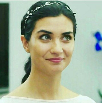 انا هفضل ابكي ع القهوه المسكوبه ل امتي 
ما اركز كدا واعمل واحده جديده واهتم بيها عشان ما تتسكبش تاني 😂صباح السكر💜💜