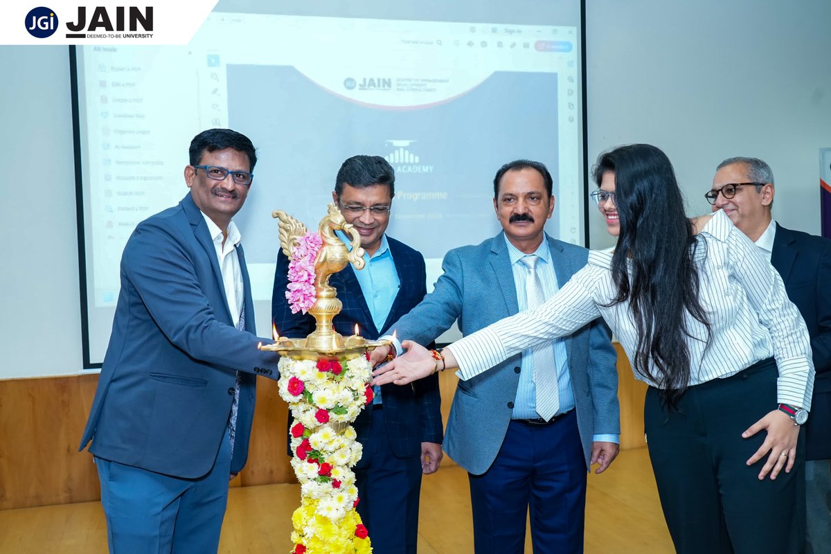 JainDeemedtbUnv's tweet photo. Unlocking leadership potential! The ELEVATE 3-Day program, inaugurated by Dr Jitendrakumar Mishra, Mr PS Mani &amp; John Joseph, is empowering young entrepreneurs with key leadership skills, hosted by the Centre for Management Development &amp; Glass Academy.
#JAINUniversity #ELEVATE https://t.co/RJkmHlBIPJ