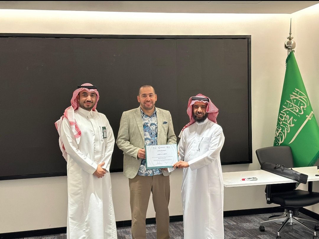 SASC2030's tweet photo. تم عقد الدورة التدريبية الثالثة "الاستدامة الاجتماعية" ضمن سلسلة دورات البرنامج التدريبي الشامل في الاستدامة المؤسسية من تقديم الدكتور/ سلام الخطيب @SV_Arabia. 

نشكر جميع الحضور على تفاعلهم ومشاركاتهم التي أثرت الدورة التدريبية. 

كما نشكر @SIRCSaudi على رعايتها للدورة التدريبية وتفاني فريقها في ضمان تجربة سلسة ومميزة. 

والشكر موصول إلى مركز عتاد للتدريب @atad_ksa

نراكم في الدورة التدريبية القادمة بحول الله. 

#الاستدامة
