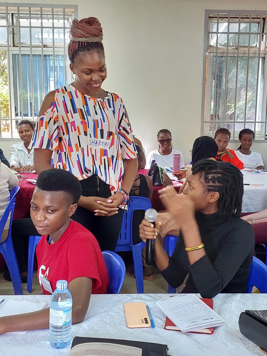 VaseWetransform's tweet photo. Throwback Thursday! ✨ As we reflect on earlier moments this year with university girls at Nyaka, we're reminded that the change you want to see starts with you. 🌟 Decide, take a bold step, and embrace transformation! 💡💞

#TBT #NyakaMoments #Empowerment #BoldMoves https://t.co/8odnx56QXW