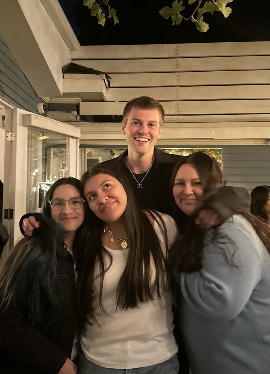 icecoldstars's tweet image. TRULY THE BEST NIGHT 😭🫶 @24hrsrry @rosalesgisellee @oneruel #MadeItAwkward