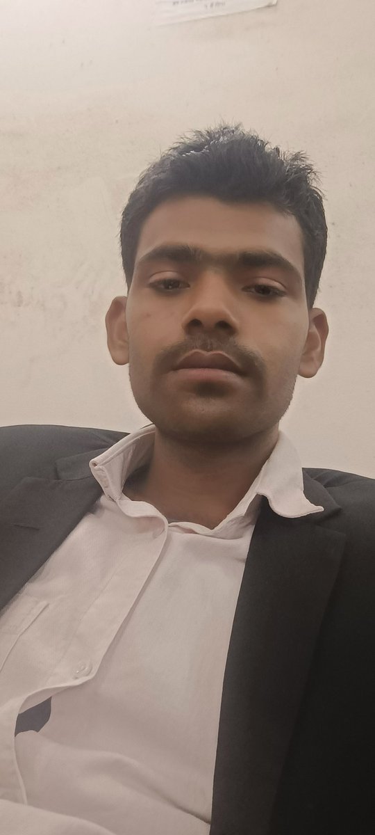 Humko Na nasihat dijiye humko hai sabki khabar ham kya honge barbad jamana kharab hai