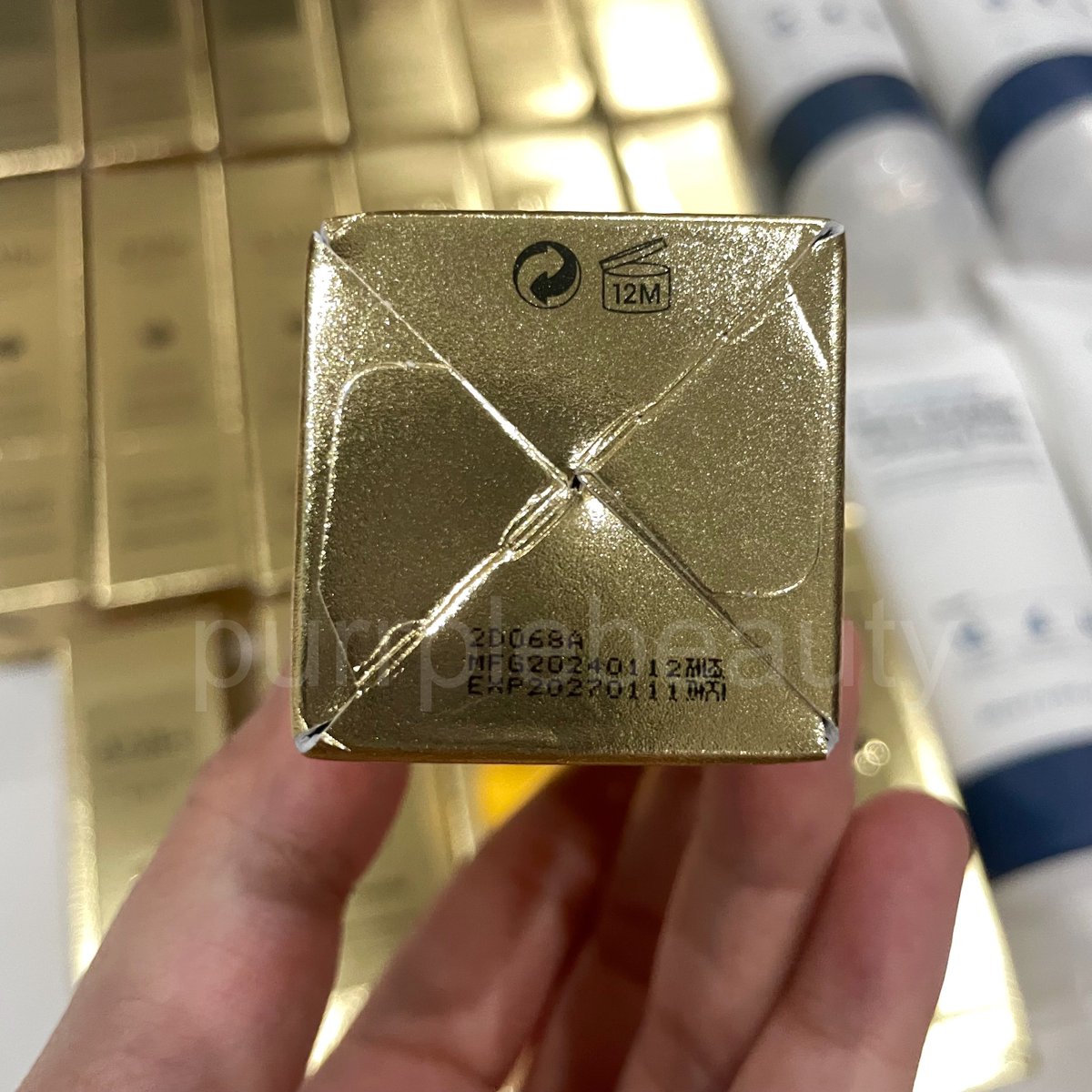same as illiyoon, etalase dalba juga pd dihapus nihh so sadddd😢 jd yg mau co bisa beli di link etalase terbaru yaa

READY STOCK • d'Alba White Truffle Supreme Intensive Serum (season 3)

✅ size 50ml only
📌 Exp 2027
🛍️ id.shp.ee/rYjRwBE

t. wts wtb jual dalba