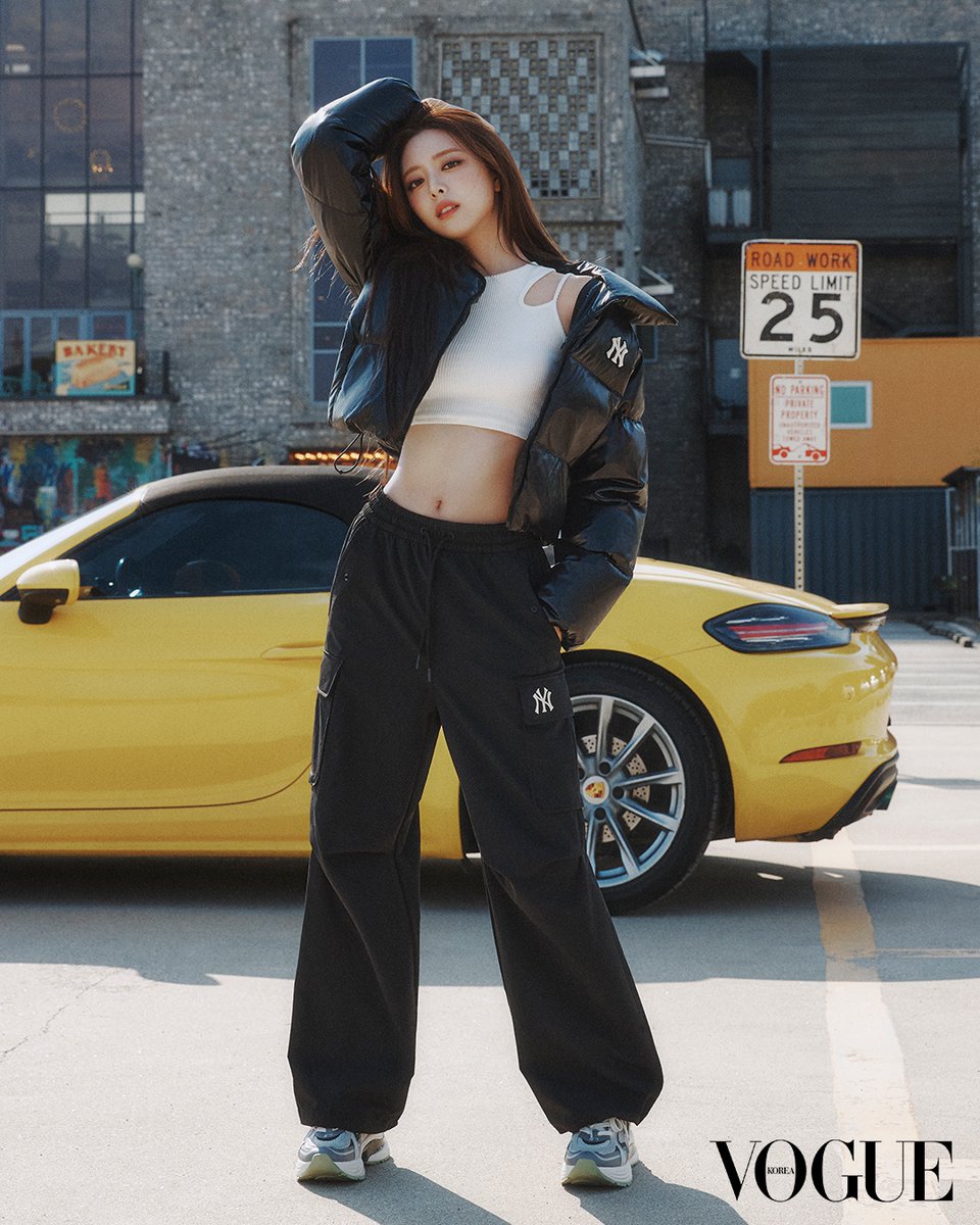YUNA X VOGUE X MLB (1) Nov, 2024 #ITZY #MIDZY @ITZYofficial #YUNA