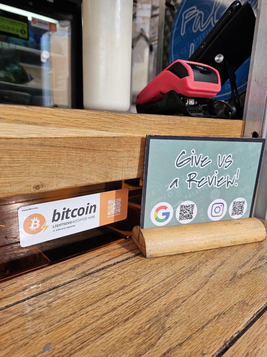 Bridge2Bitcoin's tweet photo. 📣Taste of Cambridge is a street food trailer in #Cambridge that now accepts #bitcoin &amp; #LightningNetwork payments! "Best falafel wrap EVER"😋🧡

🌯Taste of Cambridge 
📍10 Market Street, Cambridge CB2 3PA
😁Opposite FatFace
🗓️Wed-Sun
⏰11.00-15.30
🔗https://t.co/WVRsDOHskq https://t.co/XbZdr6HpJk