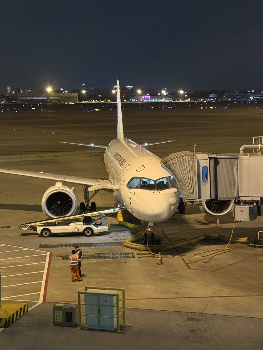 woa279's tweet photo. 久しぶりの中国
上海からC919と最近開通した高铁を乗り継ぎ黄龙九寨へ https://t.co/ZCz9wChmKt