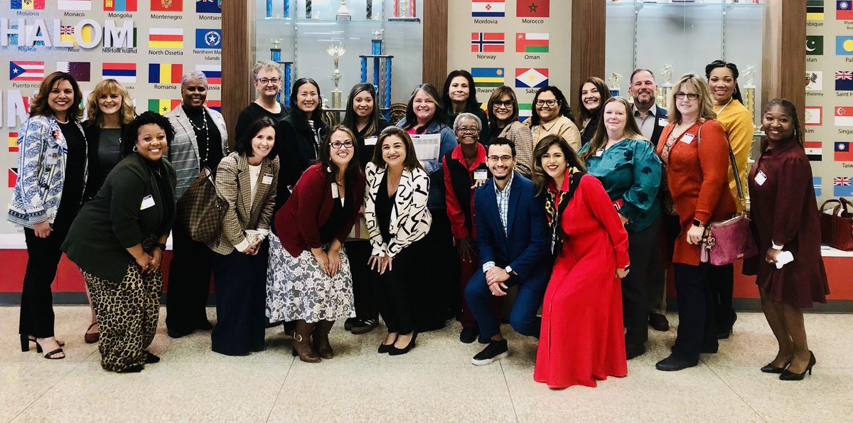 UTSA Dual Language Community Lab Schools (@utsaduallanglab) on Twitter photo What an inspiring visit! It’s incredible to see leaders from the System of the Great City Schools engaging with UTSA’s Dual Language Lab School, Irving Dual Language Academy. The student and teacher panels provided valuable firsthand perspectives! <a href="/teainfo/">Texas Education Agency</a> What an inspiring visit! It’s incredible to see leaders from the System of the Great City Schools engaging with UTSA’s Dual Language Lab School, Irving Dual Language Academy. The student and teacher panels provided valuable firsthand perspectives! <a href="/teainfo/">Texas Education Agency</a>