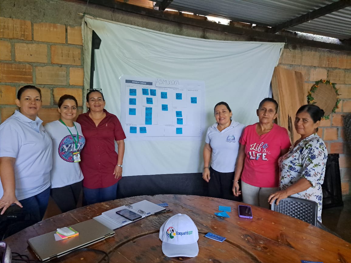 Asociacion Mujeres tweet media