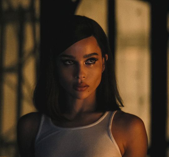 pedestrian's tweet photo. Zoë Kravitz as Selina Kyle in “The Batman” (2022) https://t.co/p7XrcIlBOe