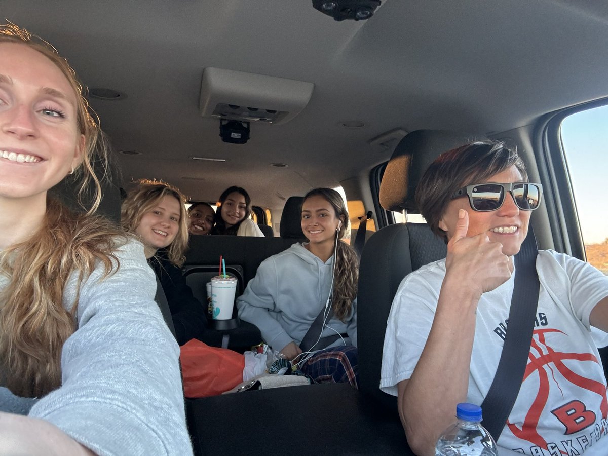 bhsorangeball's tweet photo. Off to McDonald’s Invitational!! First game tomorrow at 9:00! Looking forward to great competition and team bonding! Love tournament season! https://t.co/iMiF5sEMQR
