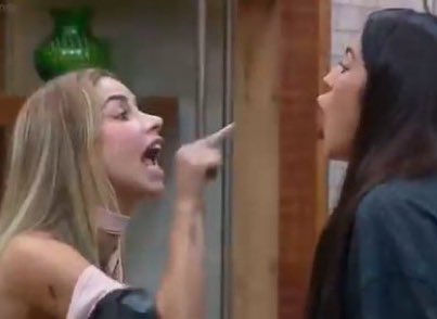 httpsrealitys's tweet photo. BABI OFICIALMENTE NA ROÇA E TEMOS QUE FAZER DE TUDO PRA ELIMINAR ESSA MULHER.

Se você é FORA Babi, FAV esse tweet pra vê quanto nós somos. #ForaBabi #ProvaDoFazendeiro https://t.co/ZL6T8uGZc1