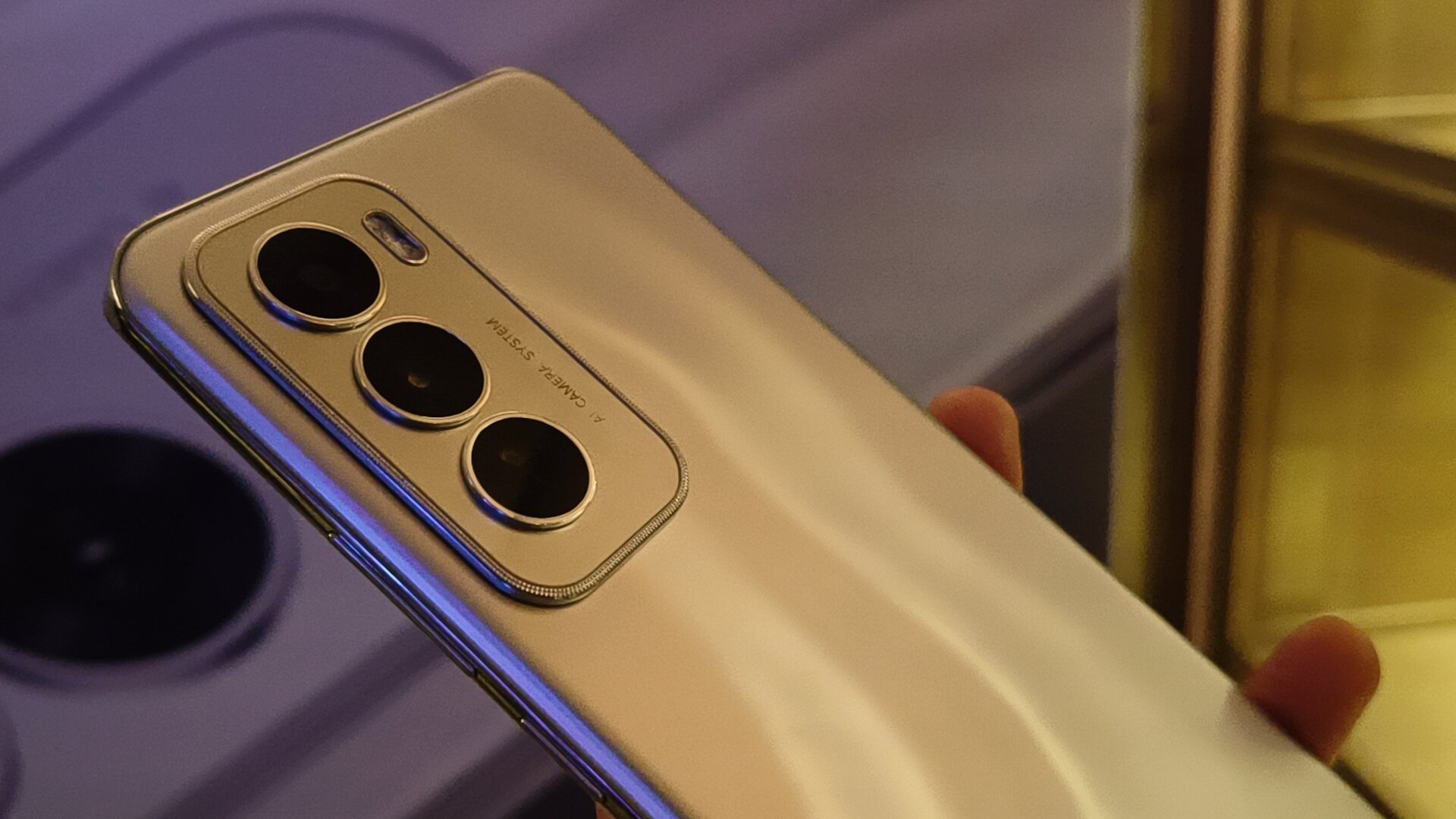 OPPO lanza el nuevo Reno12 5G - enterados.pe